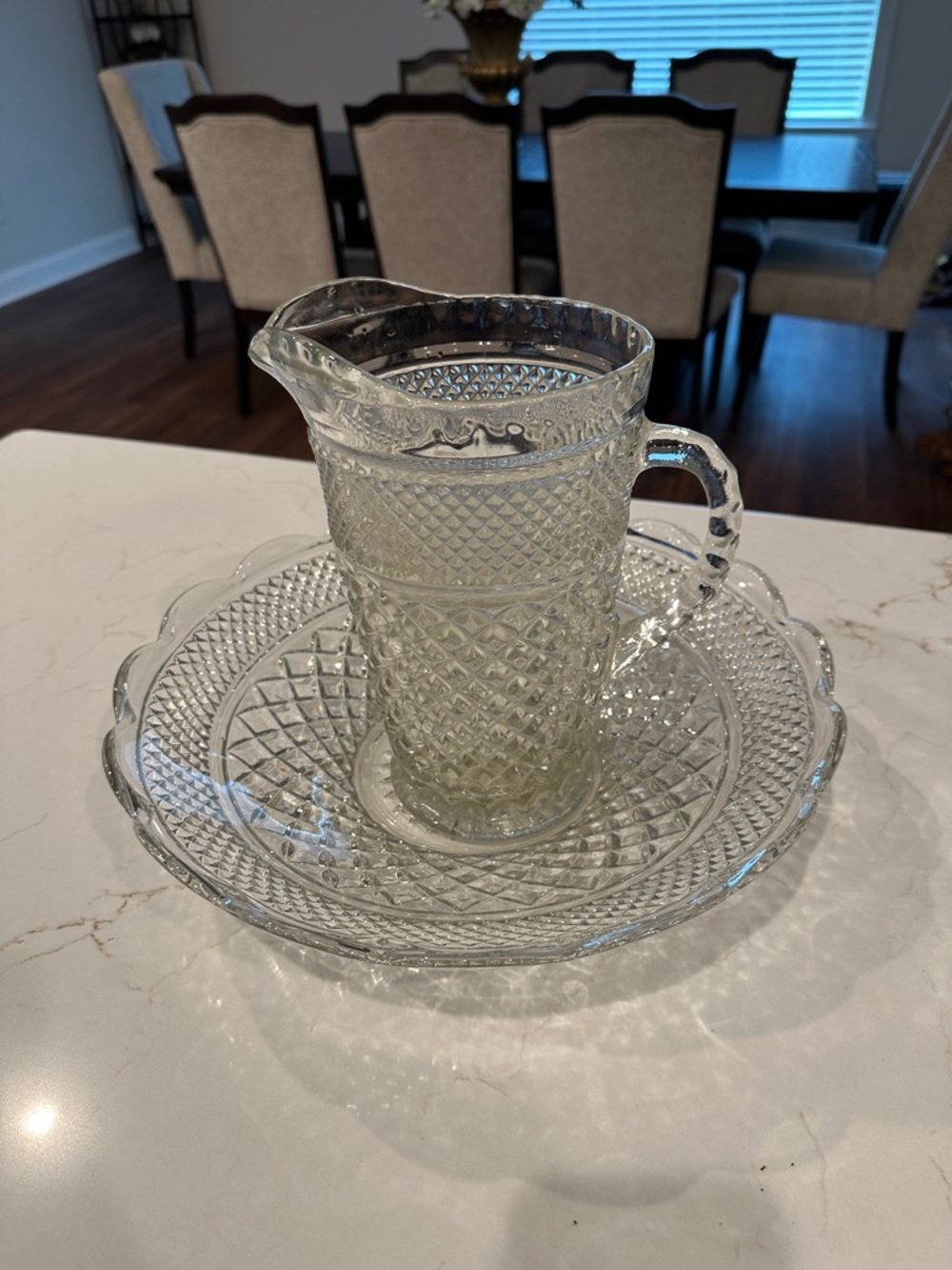 Vintage 2Qt Anchor Hocking Wexford Diamond Pattern Serving Pitcher